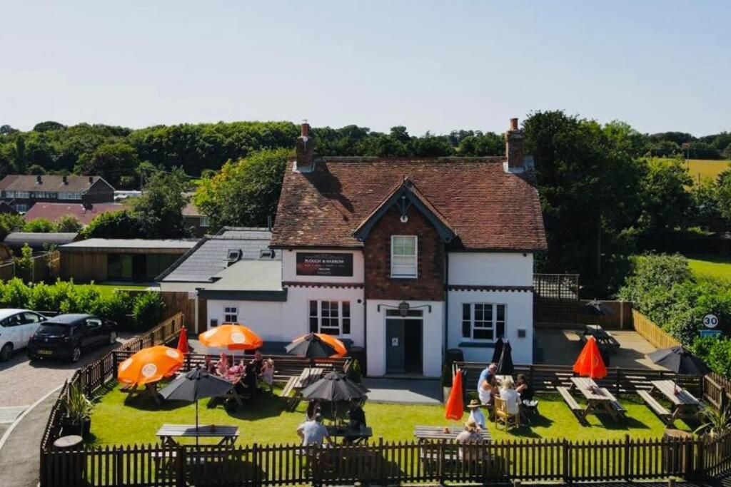 فندق The Plough And Harrow Tilmanstone دييْل المظهر الخارجي الصورة